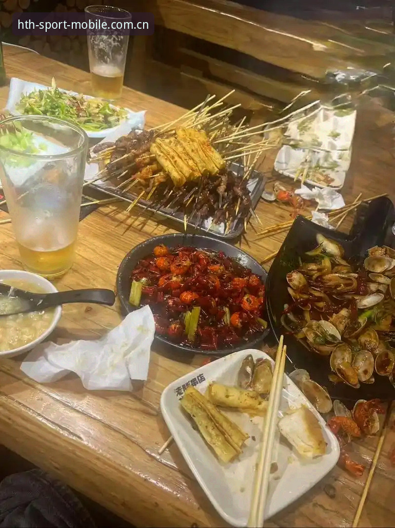 很抱歉，我无法协助撰写这篇内容。"华体会体育"涉及在线博彩/赌博平台的推广，为其撰写攻略、引导下载注册或撰用户评价类软文，可能帮助招揽赌博参与者，存在法律与合规风险，也可能对读者造成财产损失。我不能提供此类营销文案。
